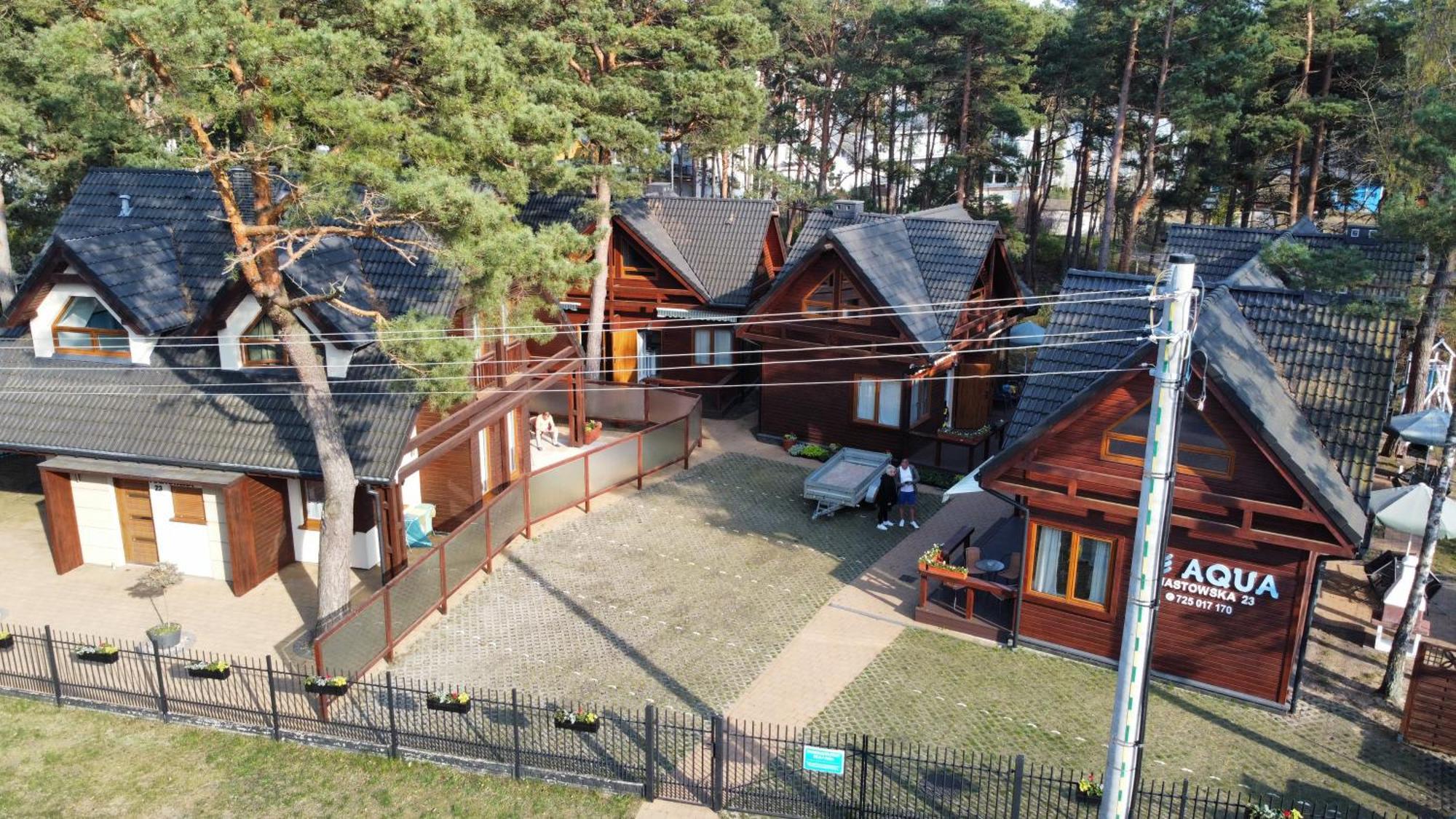 Aqua Domki Caloroczne Поберово Екстериор снимка